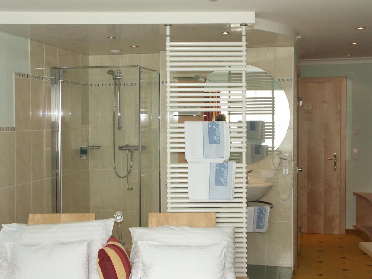 Hotel Alpina Nature-Wellness 웬스 외부 사진