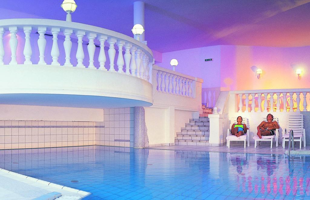 Hotel Alpina Nature-Wellness 웬스 외부 사진