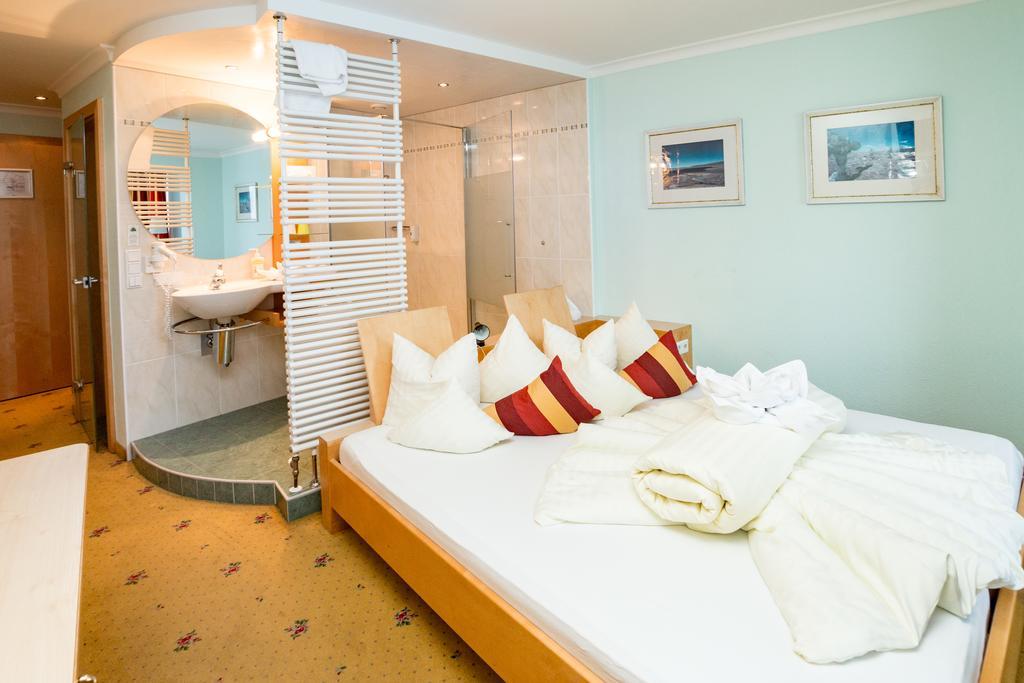 Hotel Alpina Nature-Wellness 웬스 외부 사진